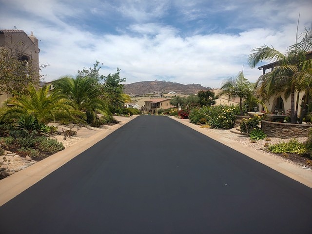 High Quality Asphalt Paving in Community
